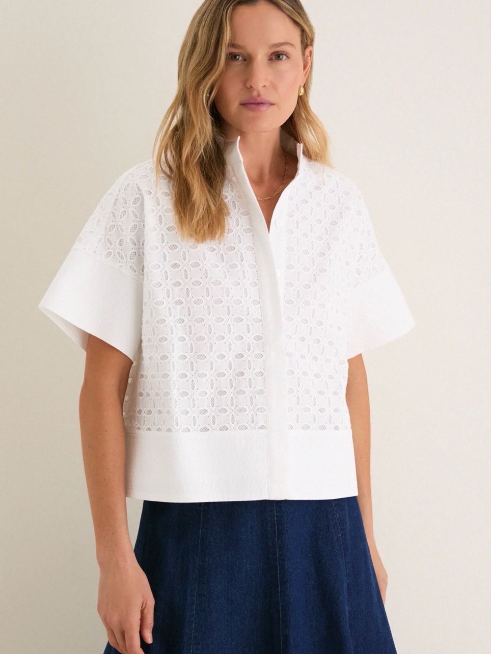 Tuckernuck White Eyelet Sofia Stitch Shirt NWT M